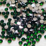 Green Round Shape Stone For Art & Craft 4mm